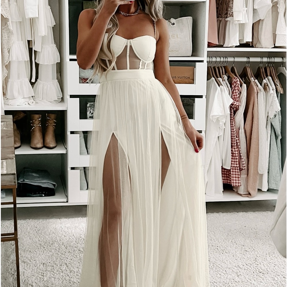 Knockout Maxi Dress - Ivory SHIPS TODAY!